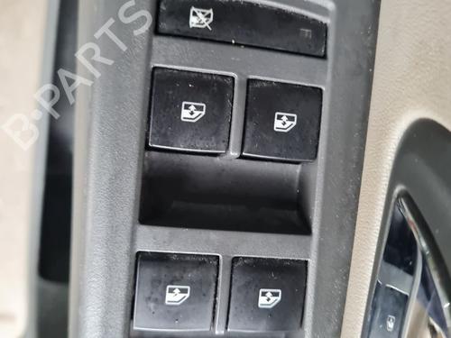 Used Left front window switch CHEVROLET CRUZE (J300) [2009-2025]  28375788