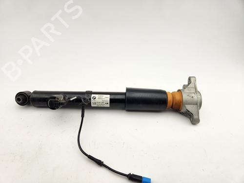 Used Right rear shock absorber Right rear shock absorber BMW 3 (G20, G80, G28) 330 d xDrive (265 hp) 29290231 29290231