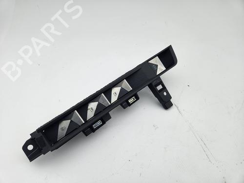 Used Hand brake Hand brake DS DS 7 Crossback (J4_, JR_, JC_) [2017-2026] 33177376 33177376