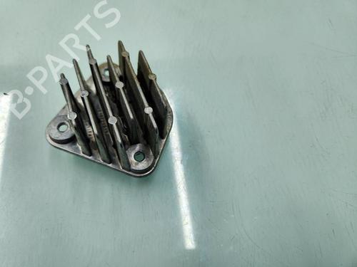 Used Lights ECU Lights ECU RENAULT CAPTUR I (J5_, H5_) 1.2 TCe 120 (118 hp) 25849338 25849338