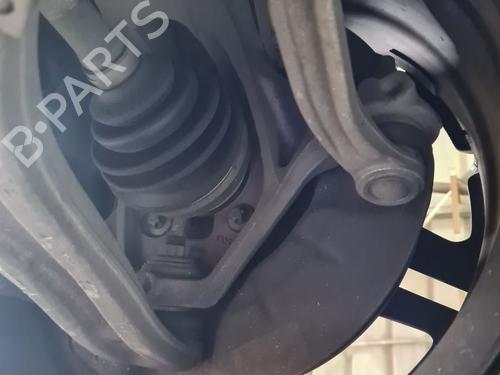 Used Right front steering knuckle Right front steering knuckle MERCEDES-BENZ CLA (C118) CLA 200 (118.387) (163 hp) 33942265 33942265