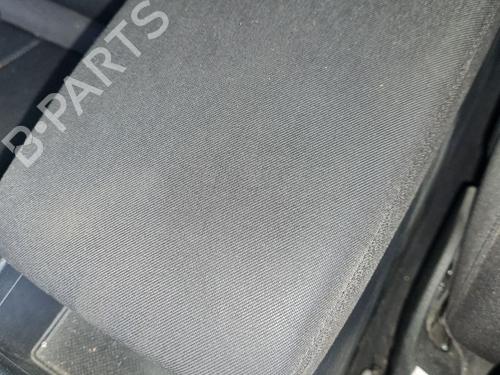 Used Armrest / Center console AUDI A4 B9 Avant (8W5, 8WD) 30 TDI (122 hp) 31589882