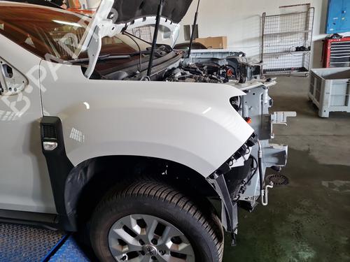 right-front-fenders-dacia-duster-hm_-2017-38267201 main image