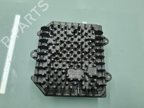 Used Lights ECU Lights ECU DS DS 7 Crossback (J4_, JR_, JC_) 2.0 BlueHDi 180 (JJEHZR) (177 hp) 21766398 21766398