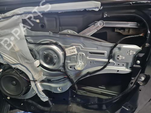Used Front right window mechanism KIA SPORTAGE III (SL) [2009-2017]  32528281