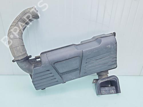 Used Air filter box Air filter box HONDA CR-V V (RW_, RT_) 2.0 e-CVT Hybrid (RT5) (215 hp) 39808783 39808783