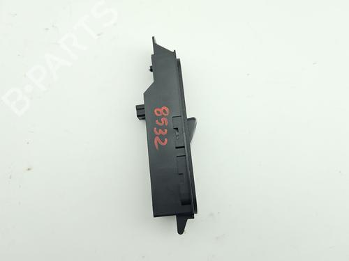 Left front window switch MERCEDES-BENZ VITO / MIXTO Van (W639) 110 CDI (639.601, 639.603, 639.605) | BP40443640I27 - Image 4