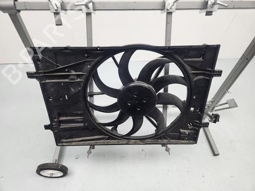 Used Radiator fan Radiator fan VW T-ROC (A11, D11) 1.5 TSI 4motion (150 hp) 33620684 33620684