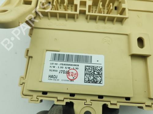 Fuse box KIA XCEED (CD) 1.5 T-GDi MHEV | BP37198894E1 - Image 2