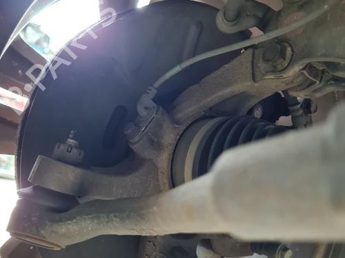 Used Left front steering knuckle KIA SPORTAGE III (SL) [2009-2017]  28216106