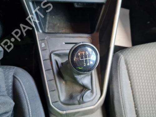 Used Shift knob Shift knob VW POLO V (6R1, 6C1) 1.0 TSI (95 hp) 21654791 21654791
