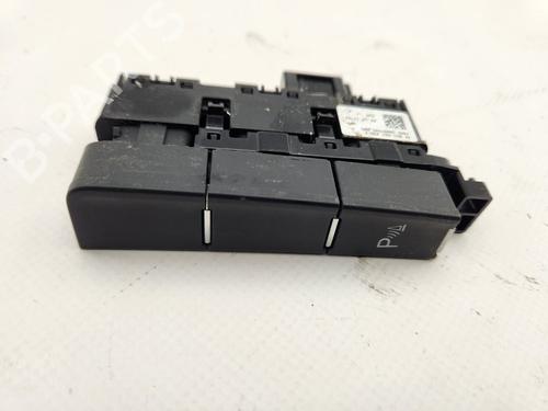 Used Switch Switch VW GOLF VII (5G1, BQ1, BE1, BE2) 2.0 GTD (184 hp) 28151559 28151559