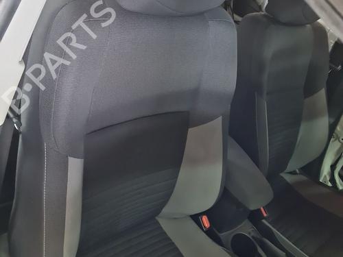 right-front-seat-toyota-auris-_e18_-2012-2013-2014-2015-2016-2017-2018-2019-40080608 main image