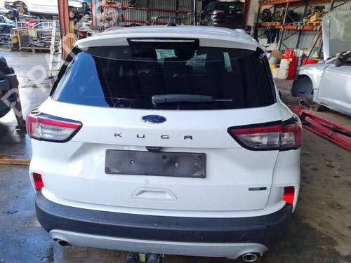 FORD KUGA III (DFK) 2.0 EcoBlue mHEV 2031032
