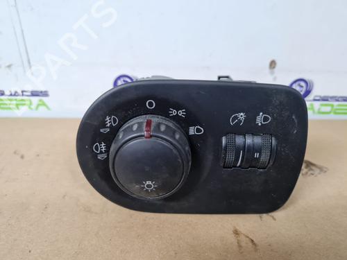 Used Headlight switch Headlight switch SEAT LEON (1P1) 1.9 TDI (105 hp) 21659887 21659887