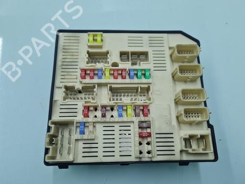 Used Fuse box Fuse box RENAULT LAGUNA III (BT0/1) [2007-2015] 22598548 22598548
