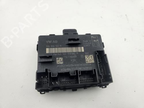 Used Electronic module VW TOURAN (5T1) [2015-2026]  31841067