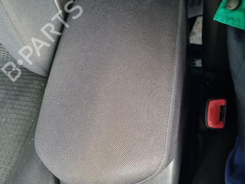 Apoyobrazos central TOYOTA RAV 4 III (_A3_) [2005-2014]  31626828