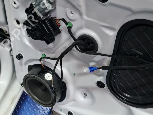 rear-right-window-mechanism-seat-leon-5f1-2012-2013-2014-2015-2016-2017-2018-2019-2020-2021-37636182 main image