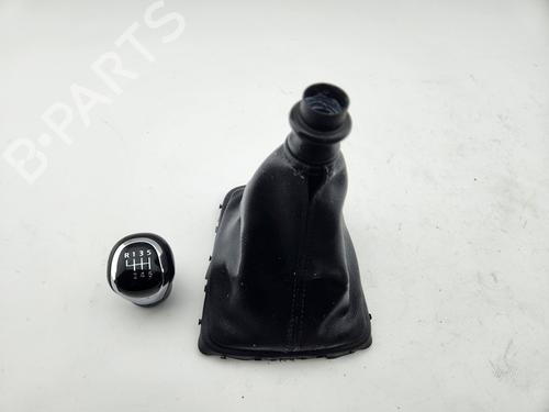 Gearknop NISSAN QASHQAI II (J11, J11_) [2013-2025]  30640481
