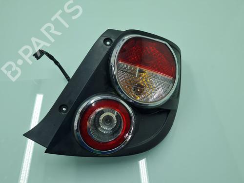 Used Right taillight CHEVROLET AVEO Hatchback (T300) 1.3 D (95 hp) 21639728