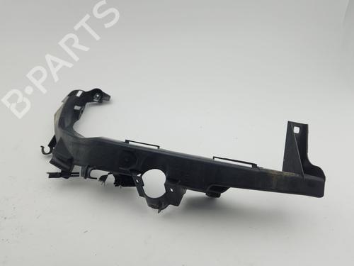 Used Right headlight support Right headlight support 37692104 37692104