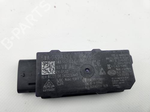 Used Electronic module Electronic module VW GOLF VIII (CD1, DA1) 1.5 eTSI (150 hp) 30549248 30549248