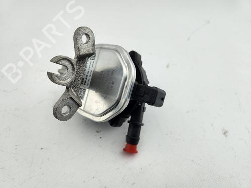 BP32368720O1 main image