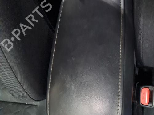 Used Armrest / Center console Armrest / Center console TOYOTA COROLLA Saloon (_E21_) 1.8 VVTi Hybrid (ZWE211) (122 hp) 32866717 32866717