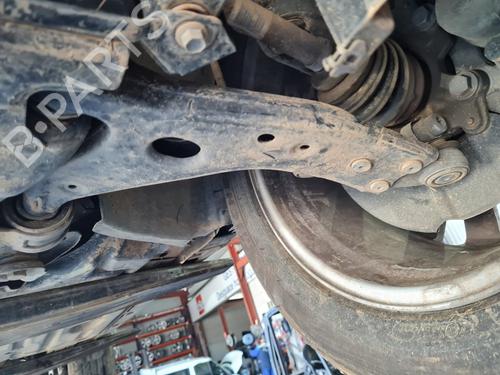 Used Left front suspension arm FORD KUGA II (DM2) 2.0 TDCi (120 hp) 23898670