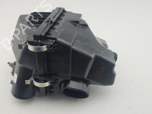 Used Air filter box Air filter box TOYOTA YARIS CROSS (MXP_) 1.5 Hybrid (MXPJ10) (92 hp) 36040157 36040157