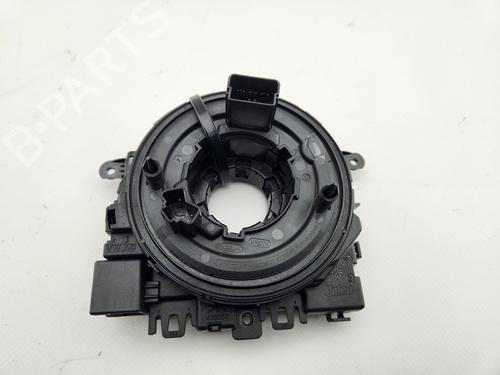 BP31840996C102 main image