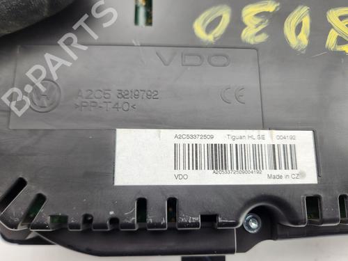 Instrument cluster VW TIGUAN (5N_) | BP32389823C47