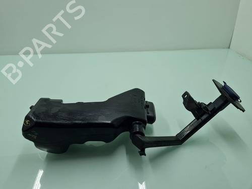 Used Windscreen washer tank MERCEDES-BENZ C-CLASS (W205) C 220 BlueTEC / d (205.002, 205.004) (170 hp) 21644963