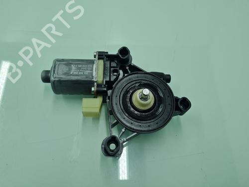 Used Right front window motor Right front window motor CUPRA FORMENTOR (KM7, KMP) 2.0 TDI 4Drive (150 hp) 21765778 21765778