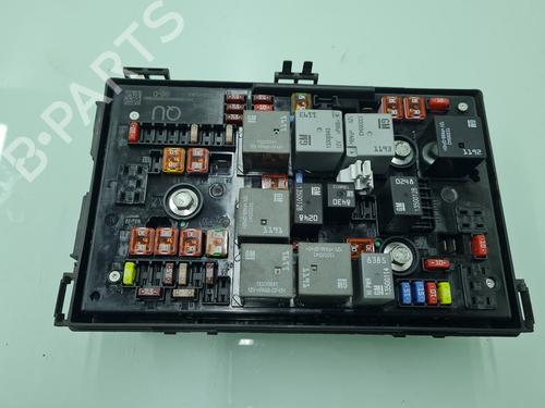 Used Fuse box Fuse box OPEL ASTRA J (P10) [2009-2016] 21646617 21646617