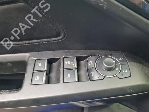 Used Left front window switch FORD FOCUS IV (HN) [2018-2026]  32206354
