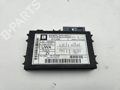 electronic-module-opel-corsa-d-s07-2006-2007-2008-2009-2010-2011-2012-2013-2014-2015-30182812 main image