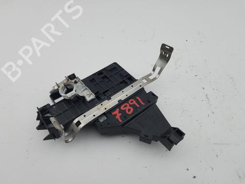 Used Fuse box Fuse box DACIA DUSTER (HM_) [2017-2026] 34644917 34644917