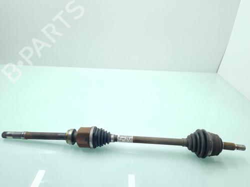 Used Right front driveshaft PEUGEOT 308 II (LB_, LP_, LW_, LH_, L3_) [2013-2021]  21637539