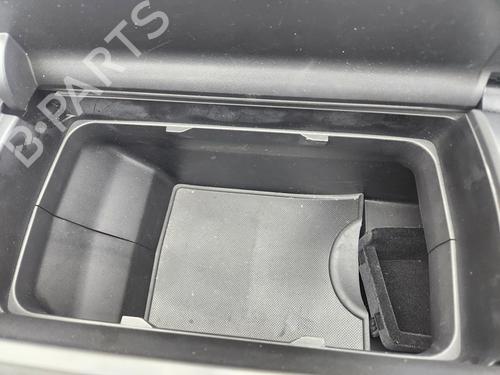 Armrest / Center console PEUGEOT 5008 II (MC_, MJ_, MR_, M4_)  | BP29722539I20 