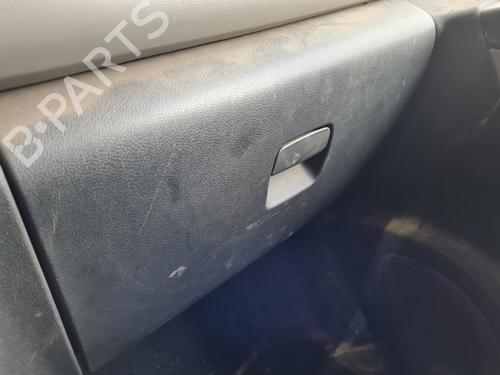 Used Glove box Glove box RENAULT TRAFIC III Bus (JG_) 1.6 dCi 120 (JGMS) (121 hp) 29547905 29547905