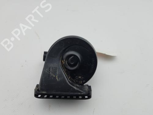 horn-land-rover-defender-station-wagon-l663-2019-38622016 main image