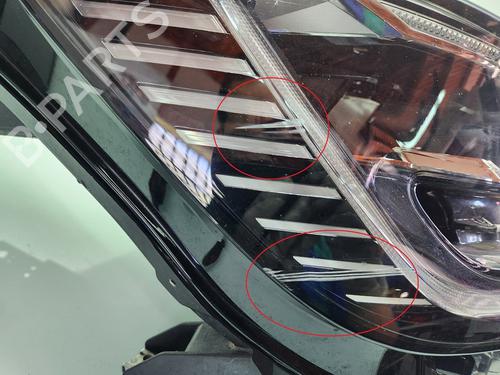 Used Right headlight Right headlight RENAULT CAPTUR II (HF_) TCe 140 (HFN0) (140 hp) 29728553 29728553