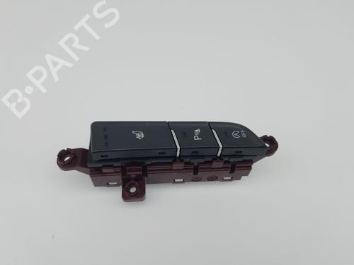 Kombi Kontakt / Stilkkontakt Kombi Kontakt / Stilkkontakt HYUNDAI i30 (PDE, PD, PDEN) 1.0 T-GDI (120 hp) 36808219 36808219