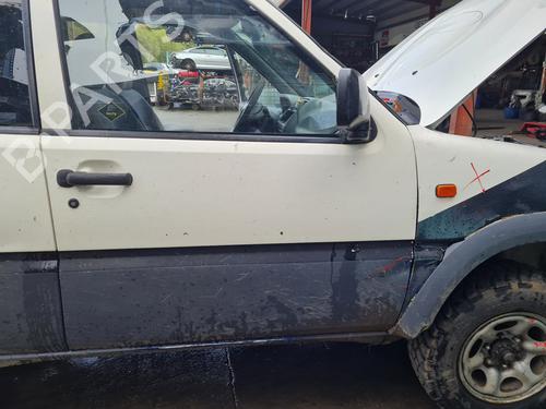 Used Right front door NISSAN TERRANO II (R20) 2.7 TDi 4WD (125 hp) 21657368