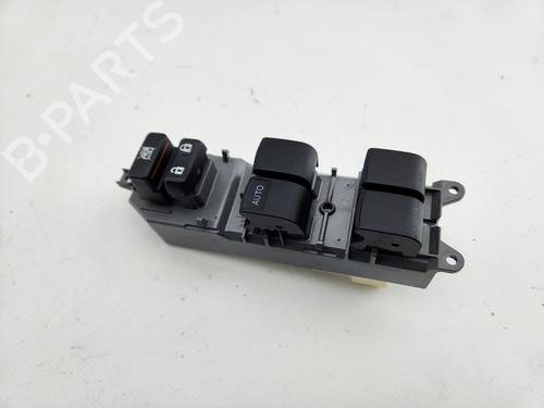 Used Left front window switch TOYOTA AURIS (_E18_) [2012-2019]  28581902