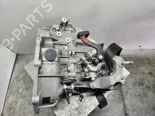 gearbox-mg-mg-zs-suv-azs1-2017-23234737 main image