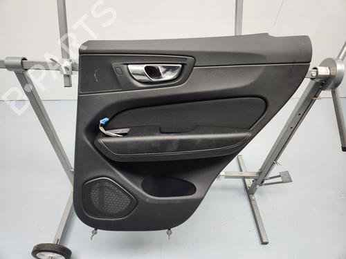 Bageste højre beklædning VOLVO XC60 II (246) [2017-2026]  32033841