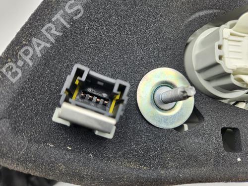 Left tailgate light PEUGEOT 308 SW II (LC_, LJ_, LR_, LX_, L4_) 2.0 GT HDi 180 / BlueHDi 180 | BP32389822C79 